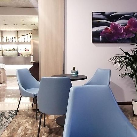Hotel Silvana Белларія-Іджеа-Марина Екстер'єр фото